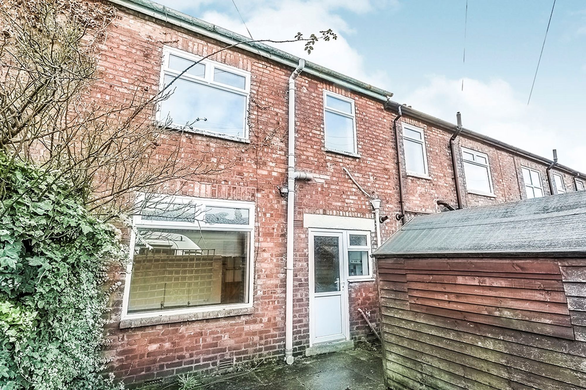 3 Bedrooms Terraced house to rent in Lawrence Street, Fulwood, Preston PR2