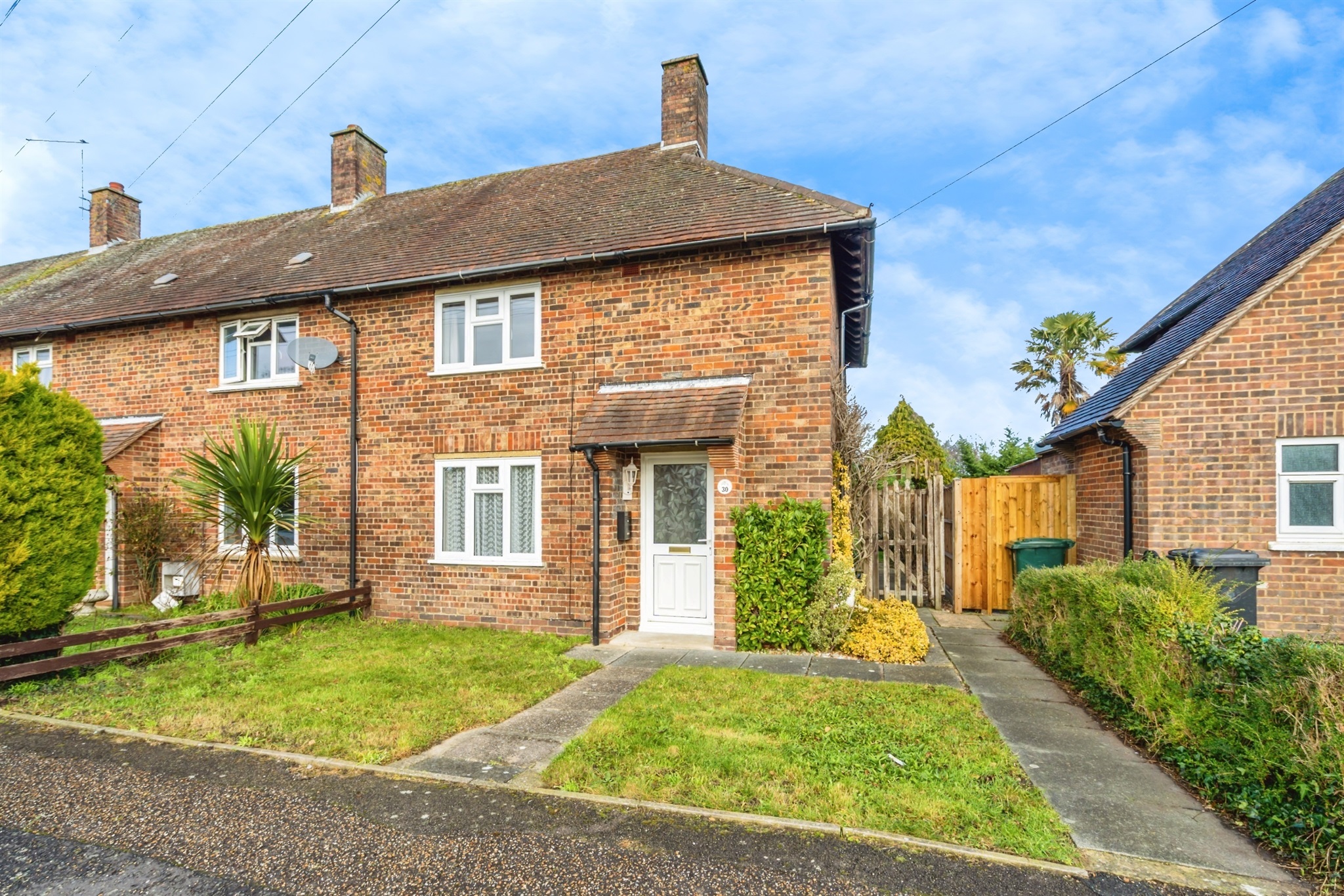2-bed house on 30, Fletcher Place, Chichester, £300,000