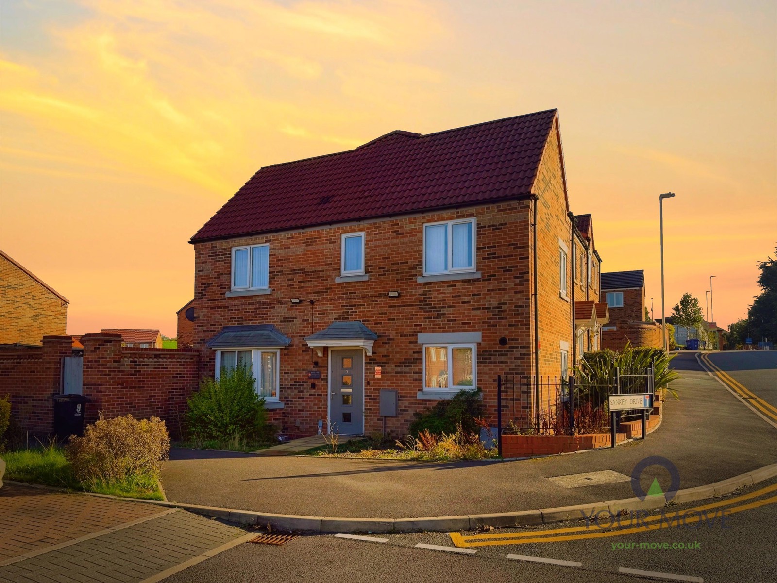9, Mallows Grove, West Midlands photo 4