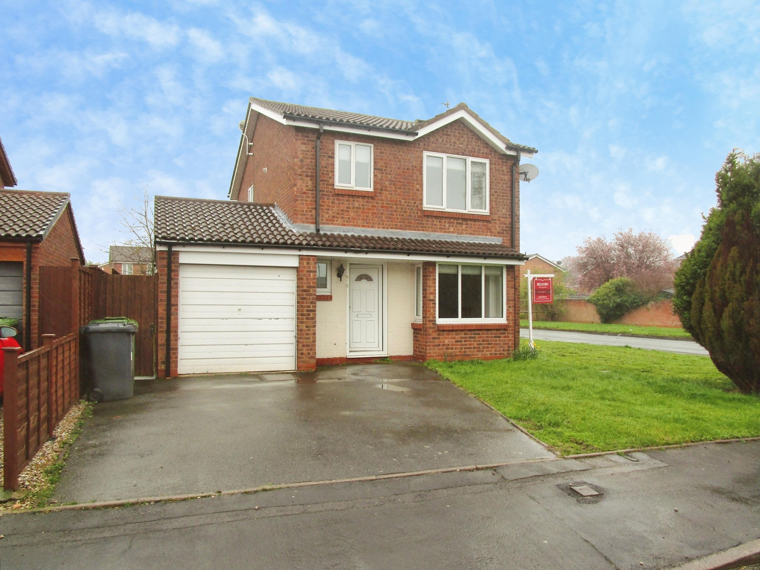 101, Severn Drive, Wolverhampton photo 2