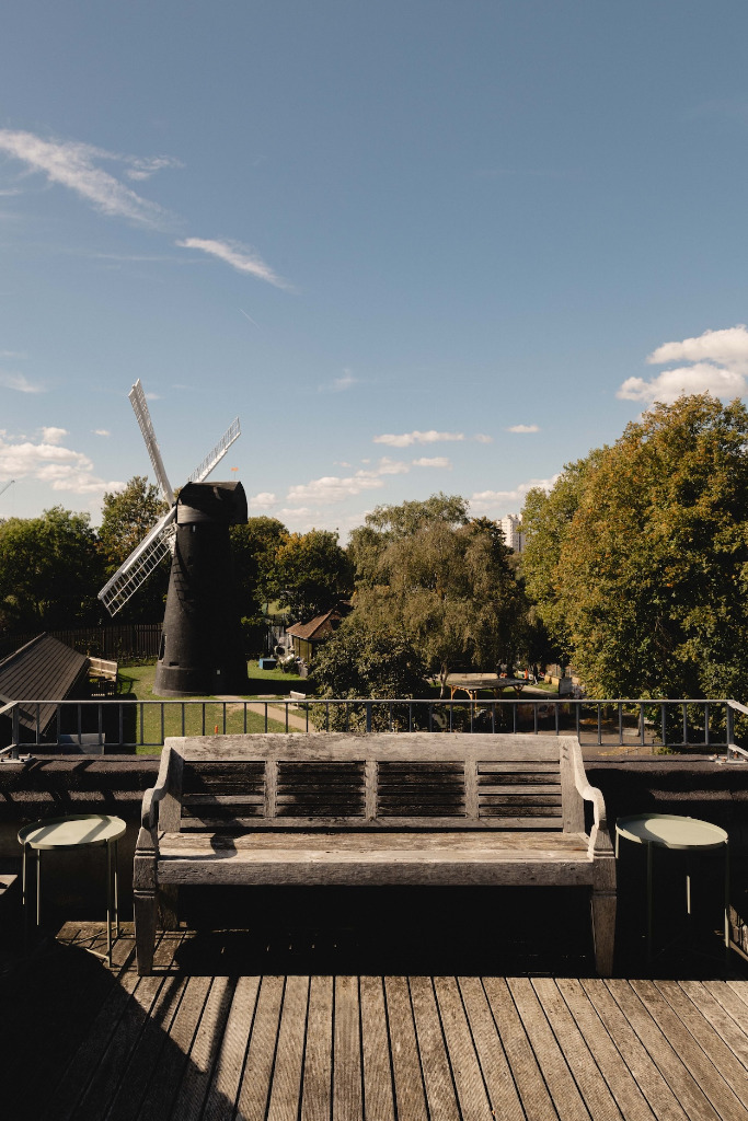 2 bedroom mews house for sale 0