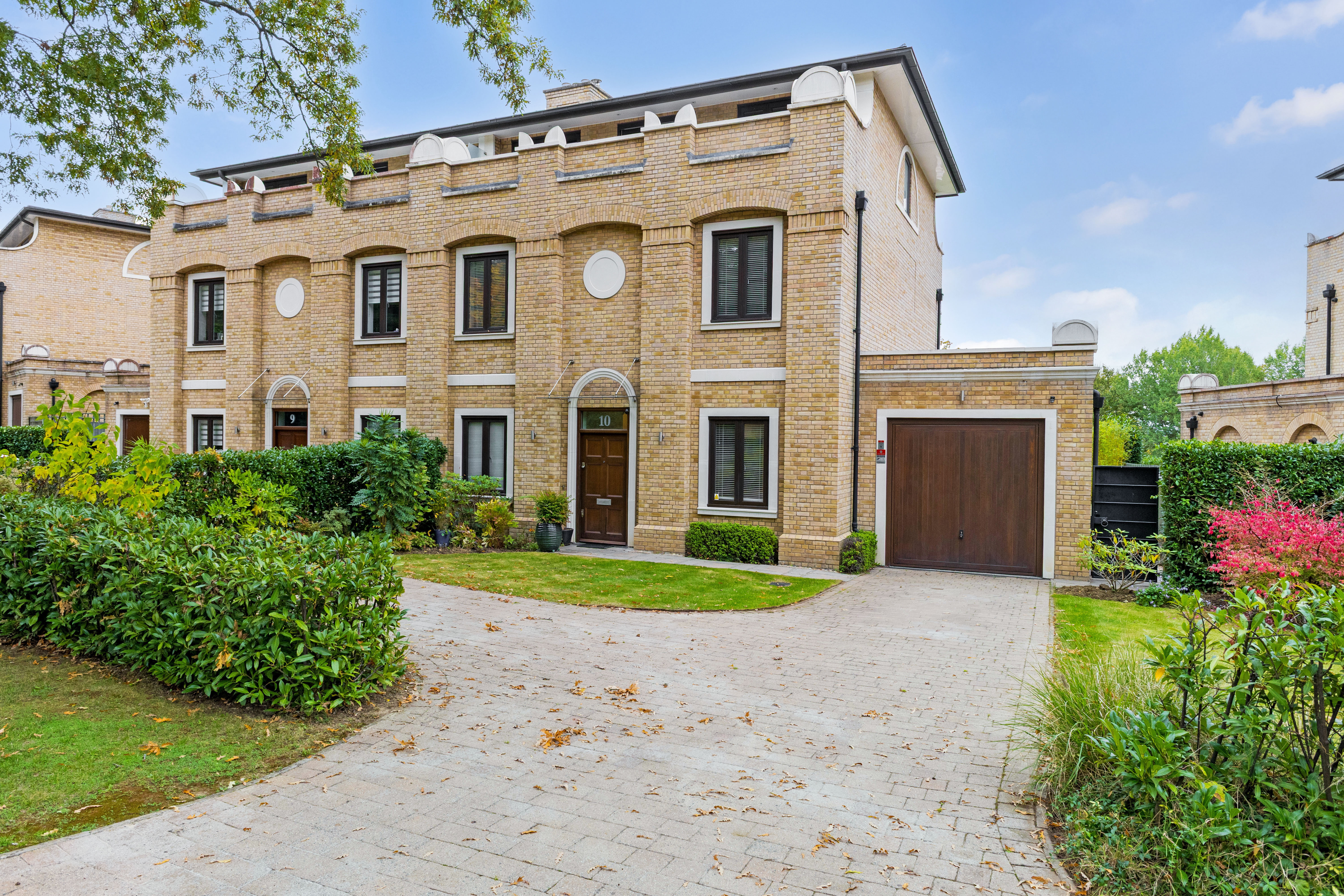 4 bedroom detached house for sale in Hove