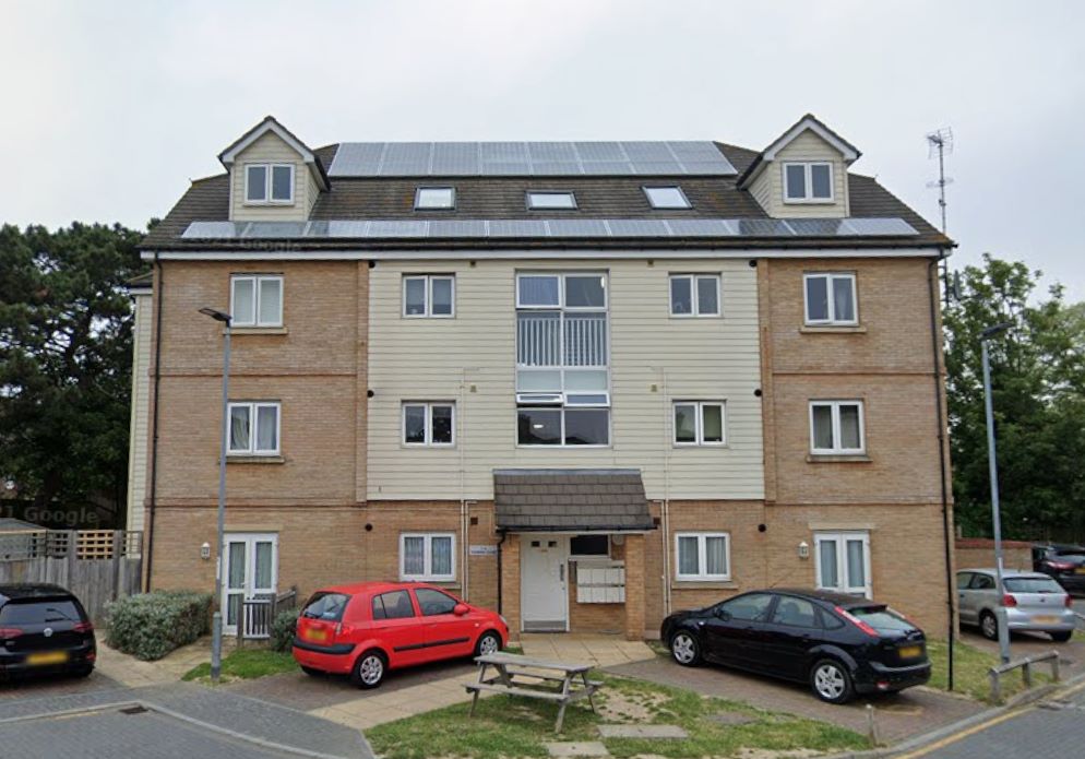 7, Turnpike Close, Welling photo 2
