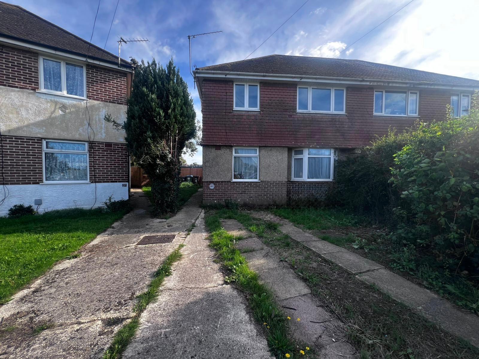35, Orchard Way, Bognor Regis photo 2