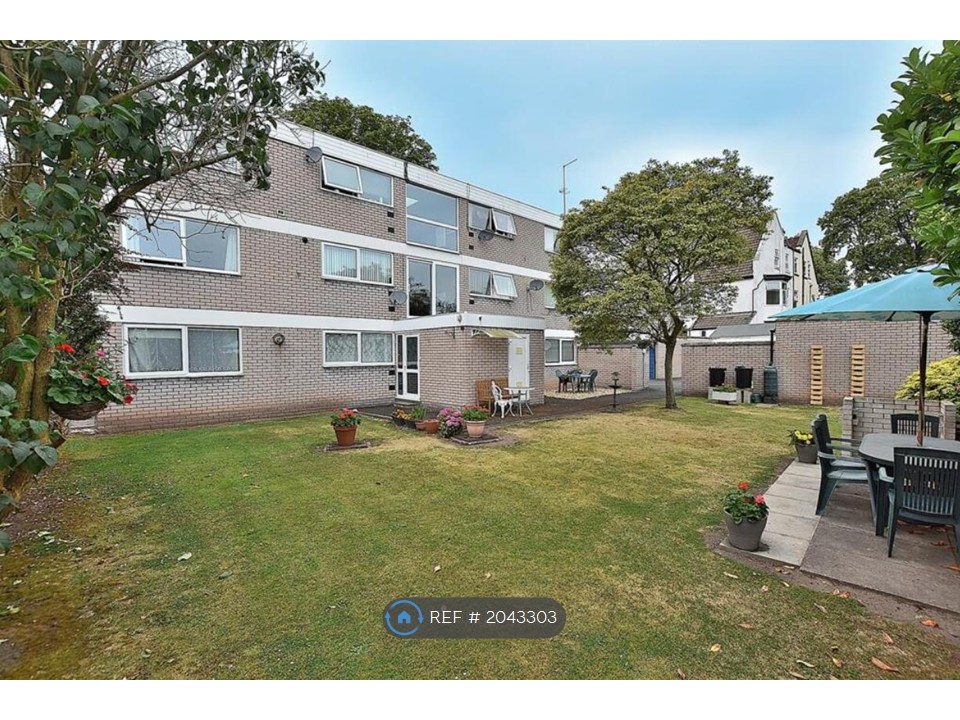 Flat, Grosvenor Court Avenue Road, Wolverhampton photo 4