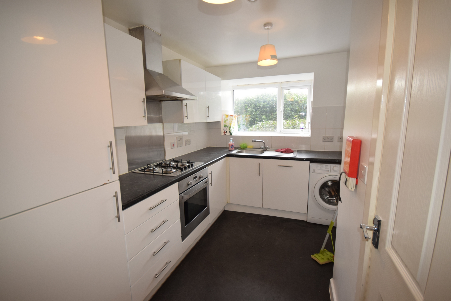 61, Aviation Avenue, Hatfield photo 3