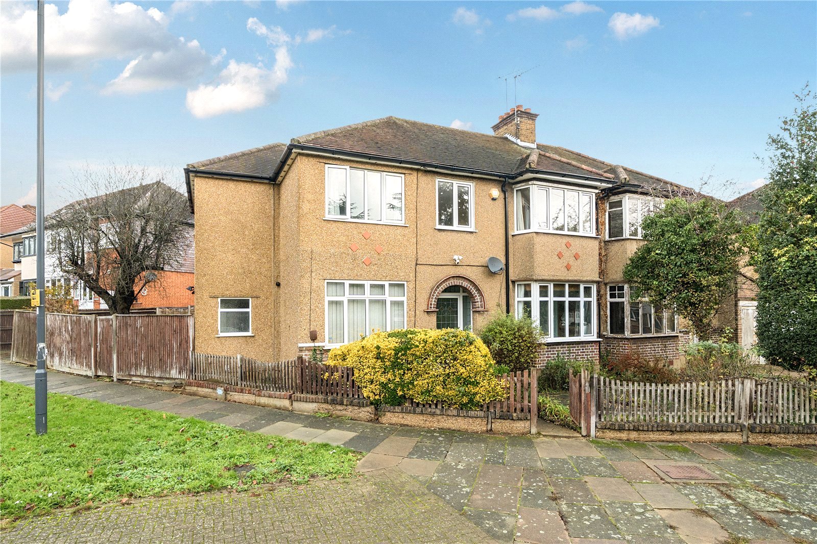 5-bed semi-detached on 20, Lincoln Road, Harrow, £825,000