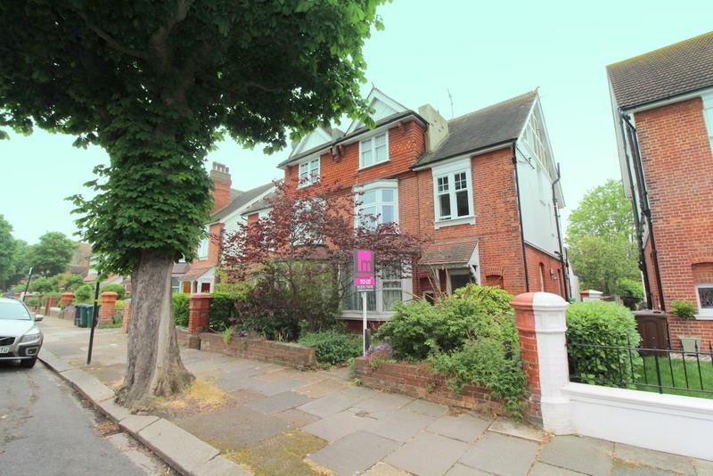 Flat 2, 30, Pembroke Avenue, Hove floorplan