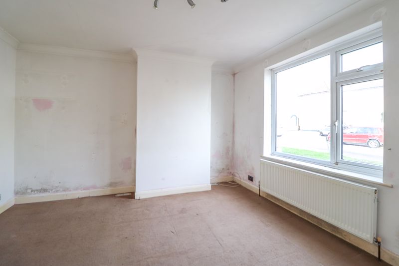 Photos of Manchester Drive, LeighOnSea SS9 66771447 PrimeLocation