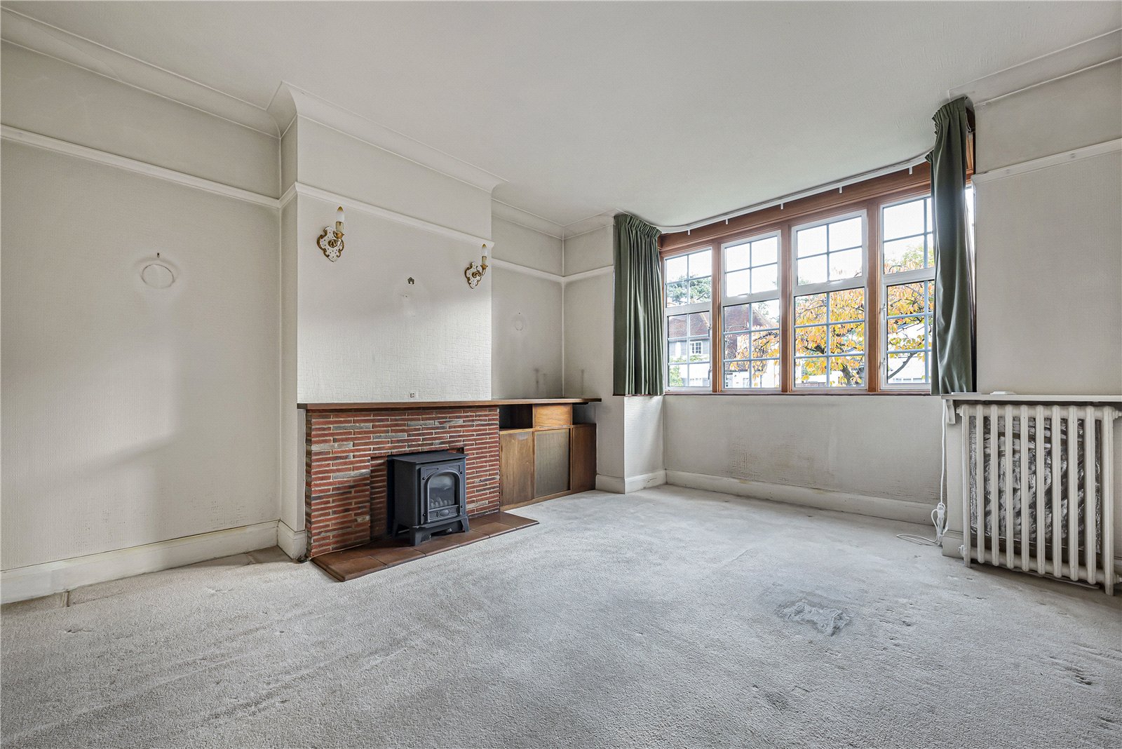 3 bedroom detached house for sale 0