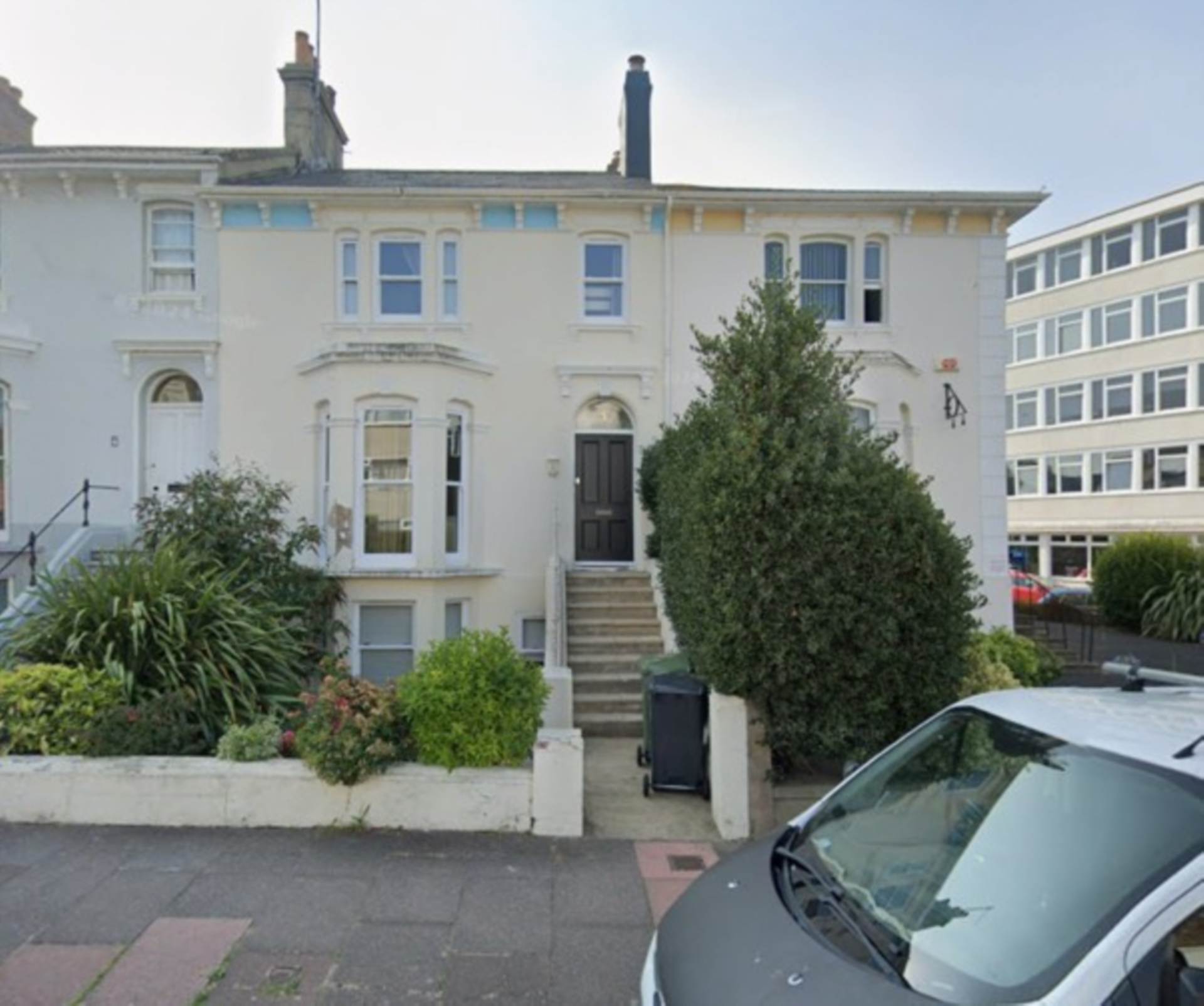 Flat 3, West Terrace, Eastbourne photo 3