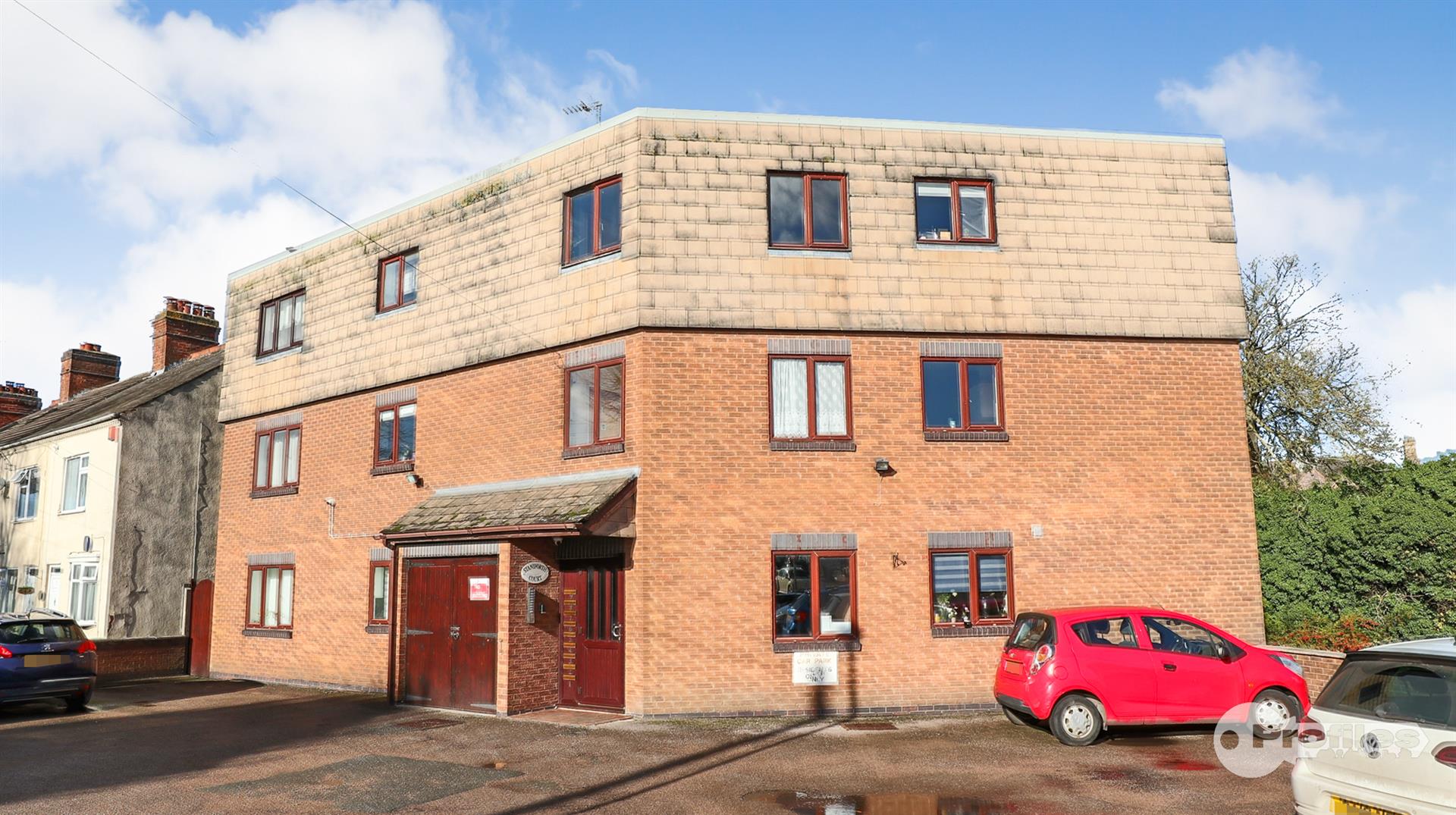 1-bed flat on 7, Staniforth Court, Barwell, £90,000