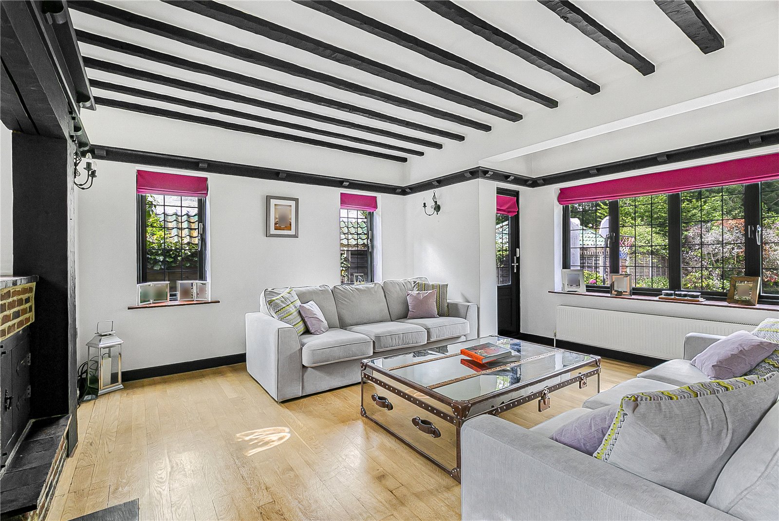 5 bedroom detached house for sale 0