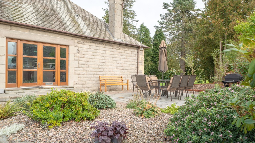 Photos of Muirton Bank, Perth, Perthshire PH1 59973889 PrimeLocation