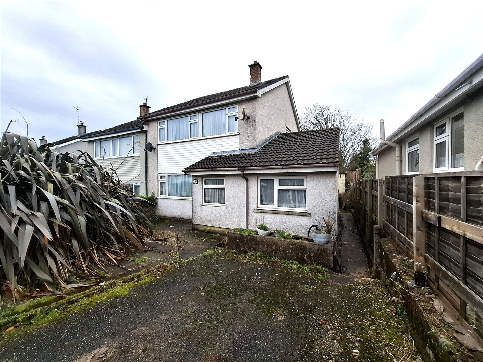 36, West Haven Estate, Pembroke Dock photo 2