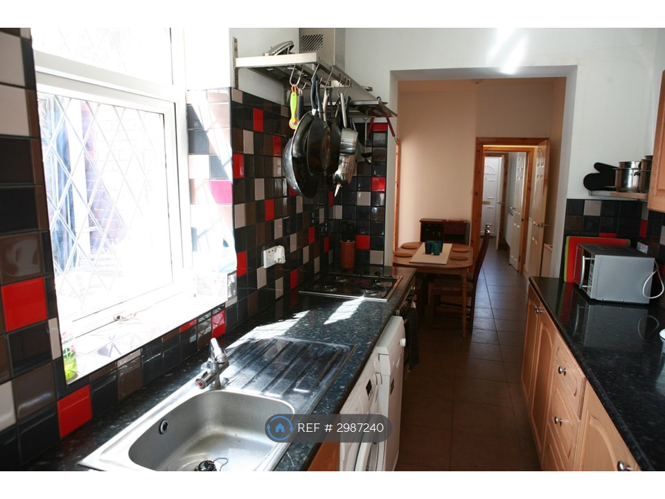 Shipton Street, Bolton photo 5
