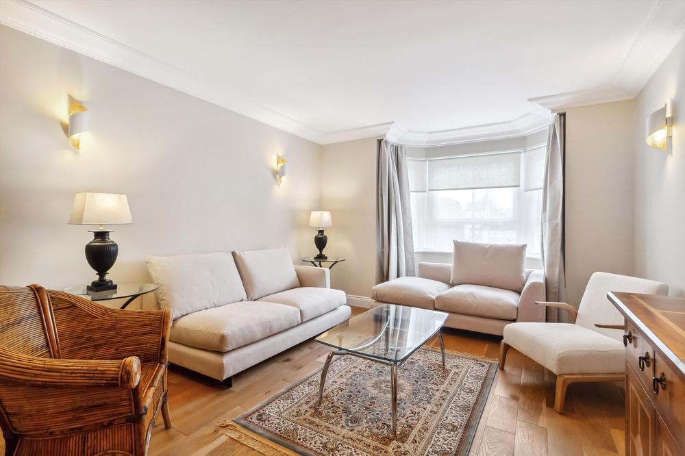 Flat 85B, Rossmore Court, Park Road, London photo 5