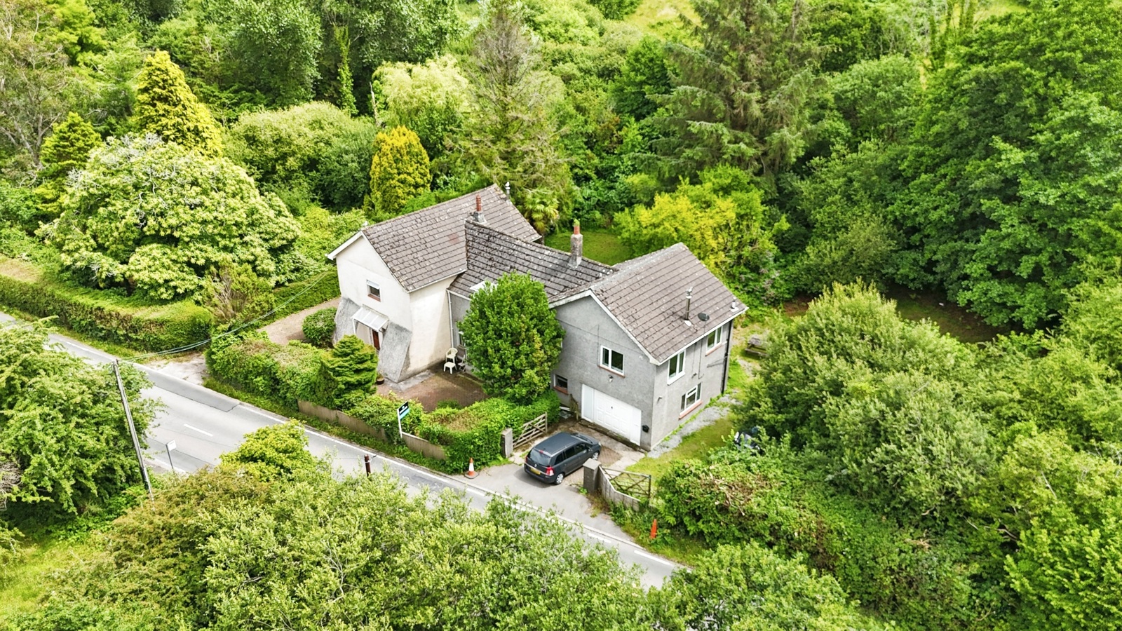 The Lynch,, Llanmorlais, Swansea photo 2
