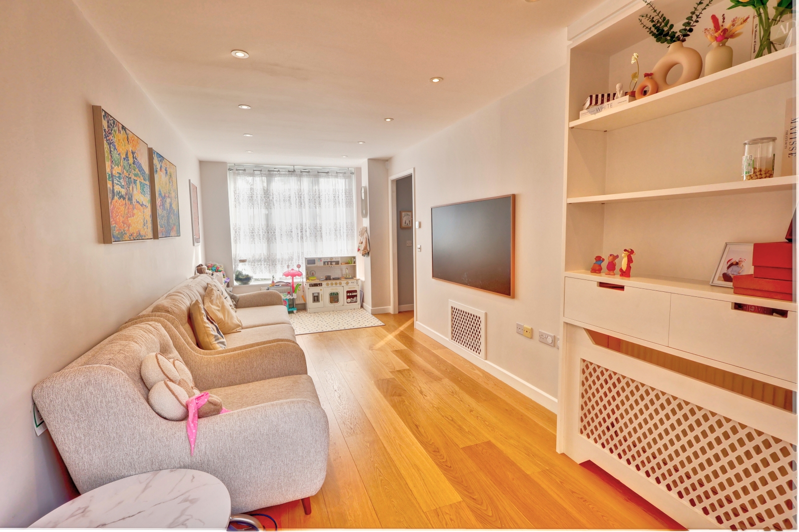 12, Hampden Way, High Wycombe photo 4