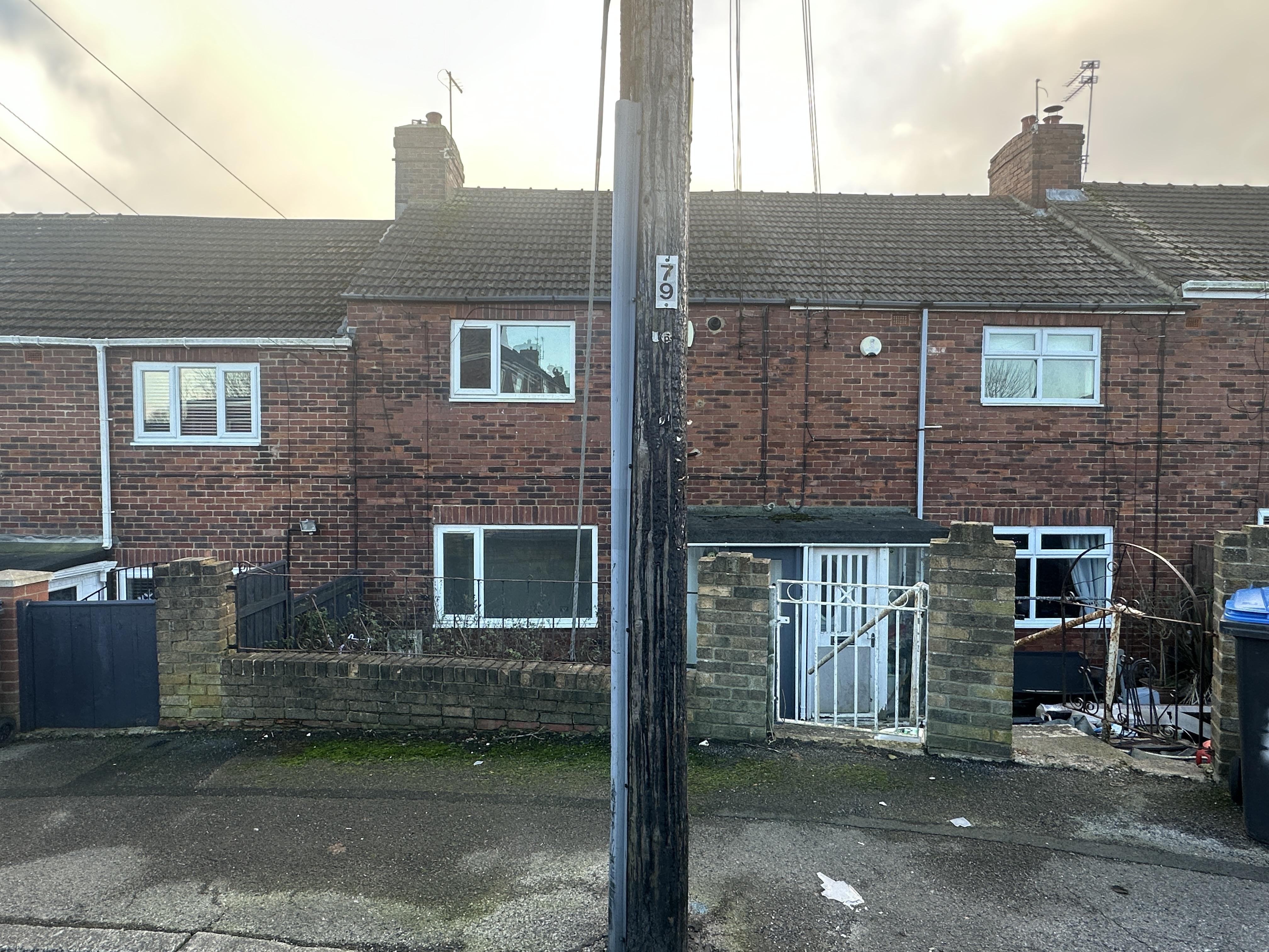 143, Cotsford Park Estate, Peterlee photo 5