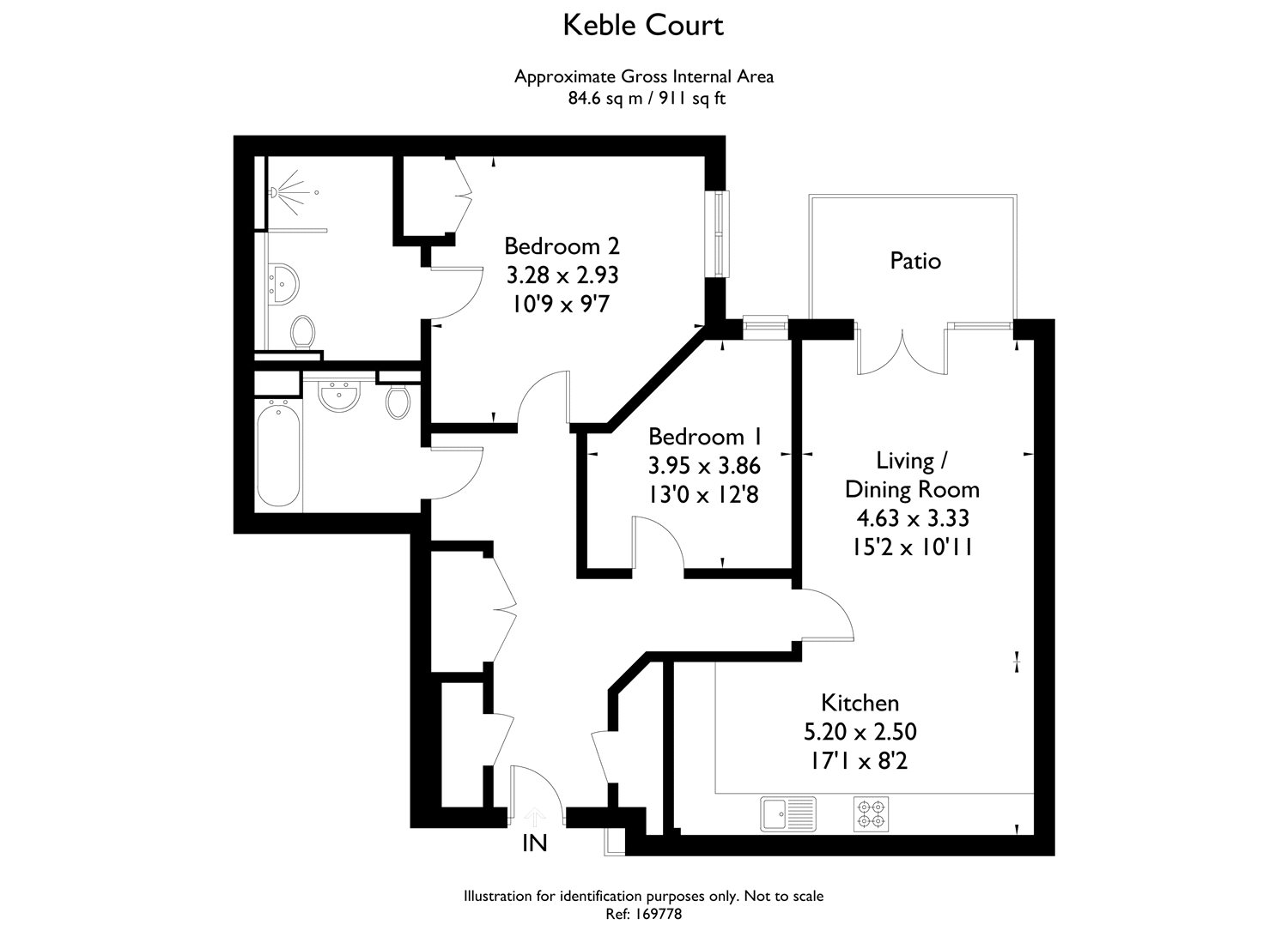 2 Bedrooms Flat for sale in Keble Court, Redfields Lane, Church Crookham, Fleet GU52