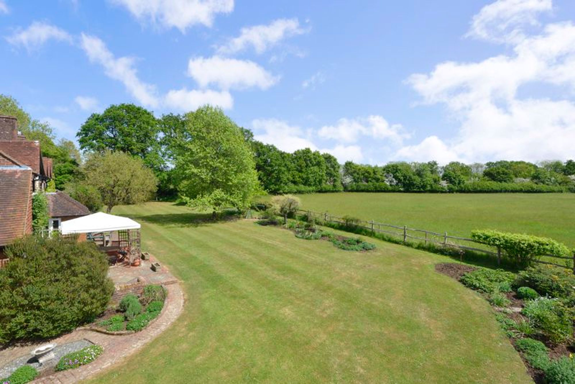 4 bedroom detached house for sale 0