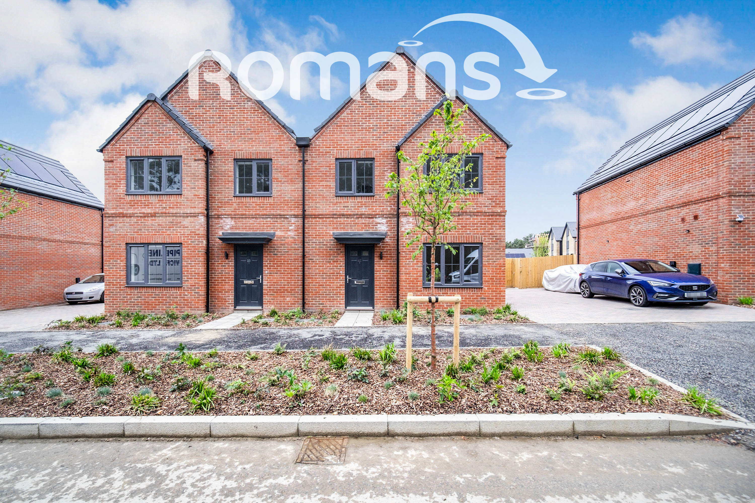 12, Hailwood Avenue, Berkshire photo 4