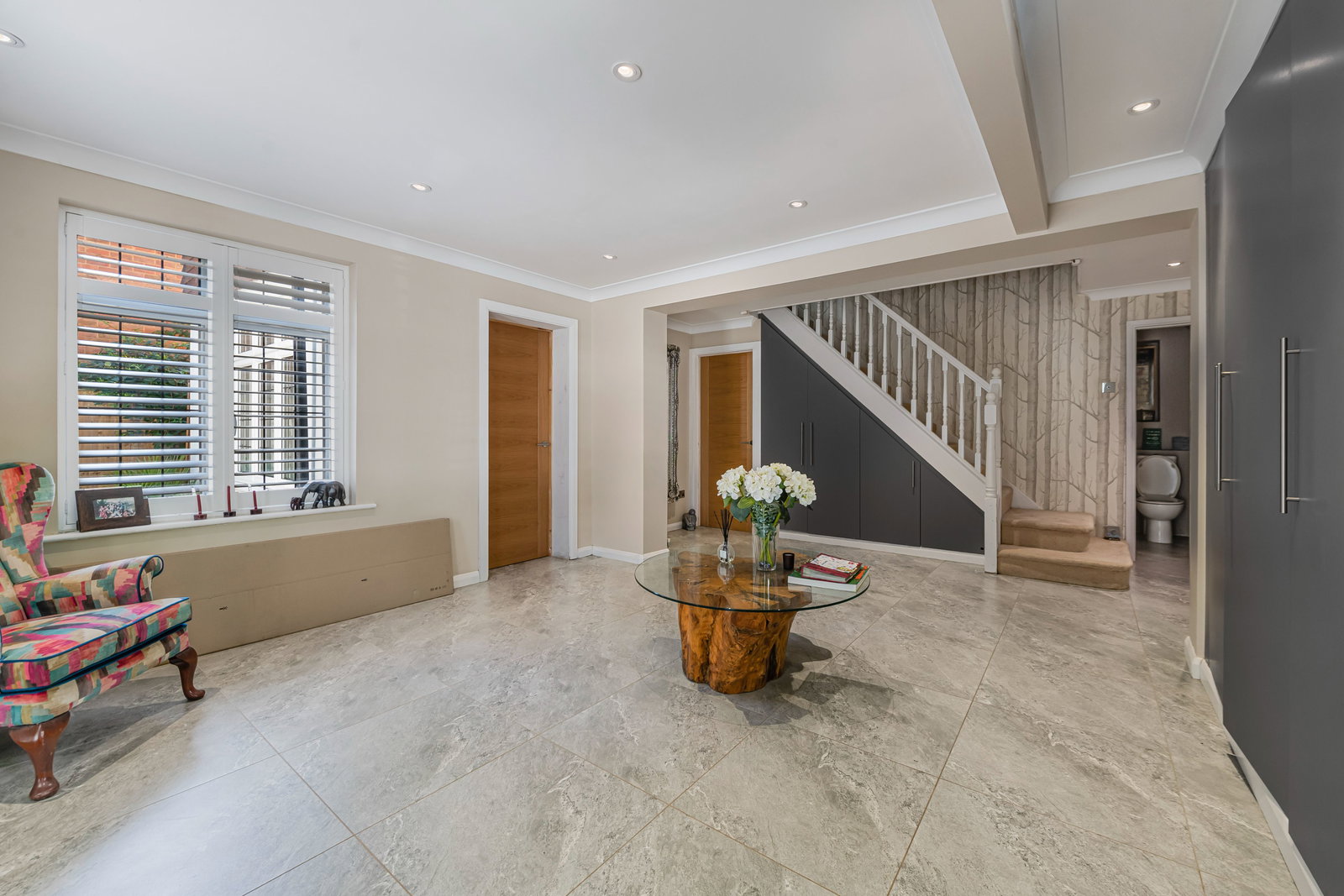 5 bedroom detached house for sale 0