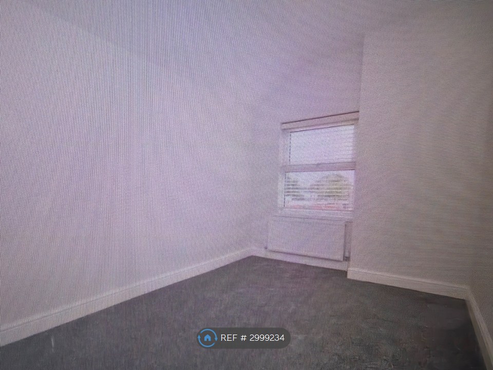 Ealing Terrace, Rushden photo 4
