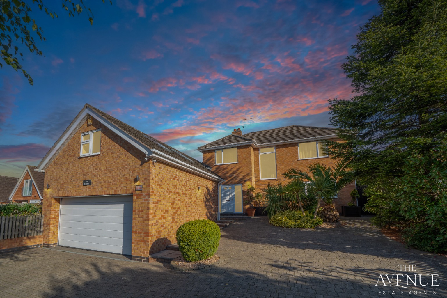 5-bed detached on 54 Burnside Grove, Tollerton, Nottinghamshire, £749,000