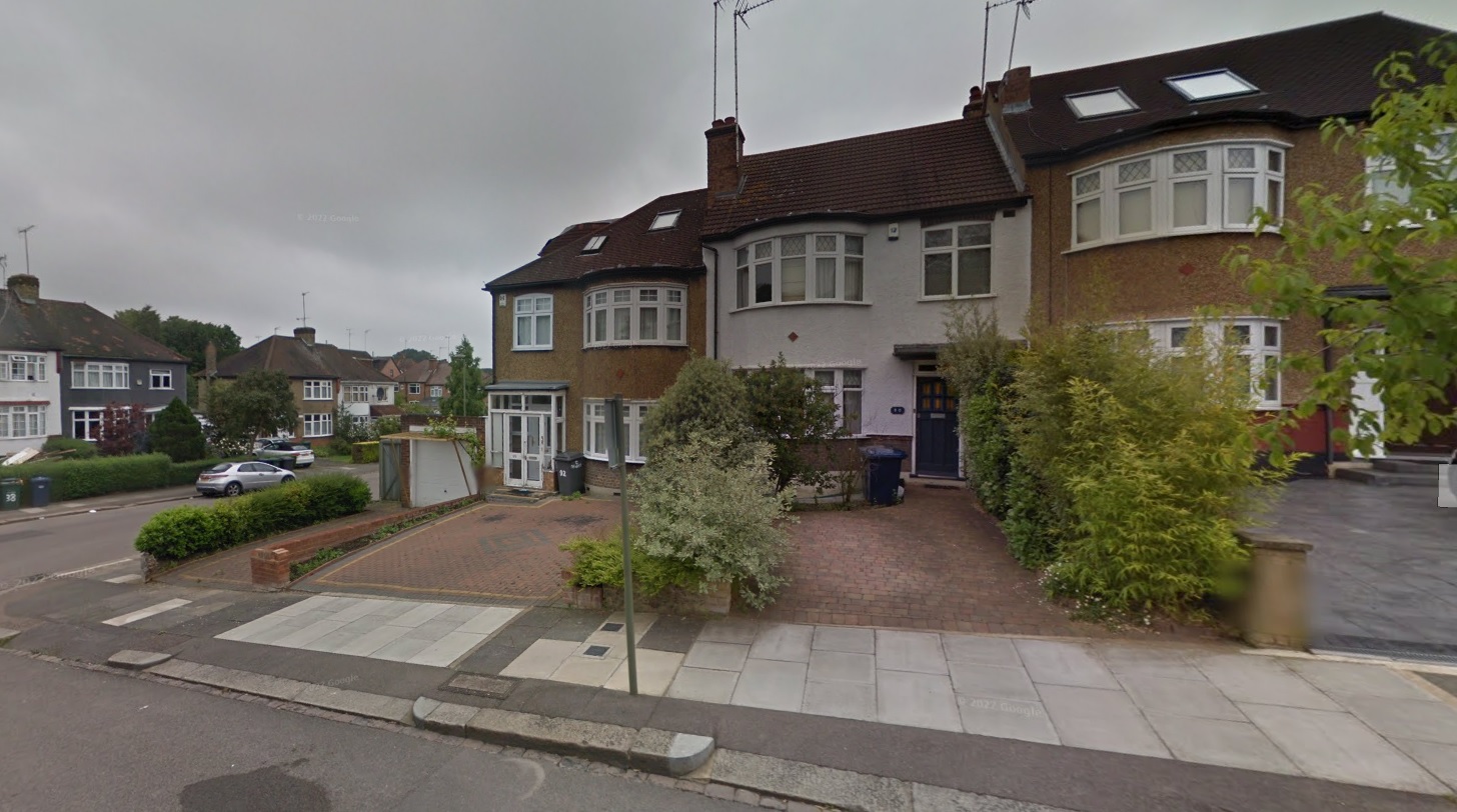 4 bedroom semi-detached house for sale 0