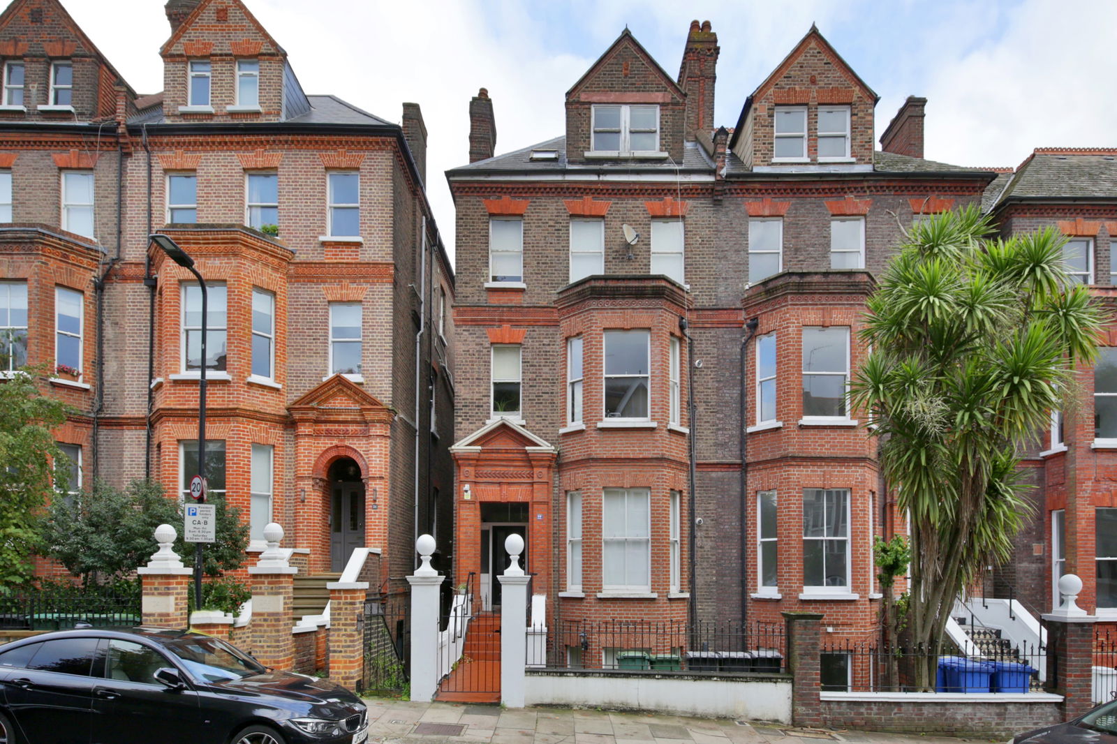 2 bedroom flat for sale