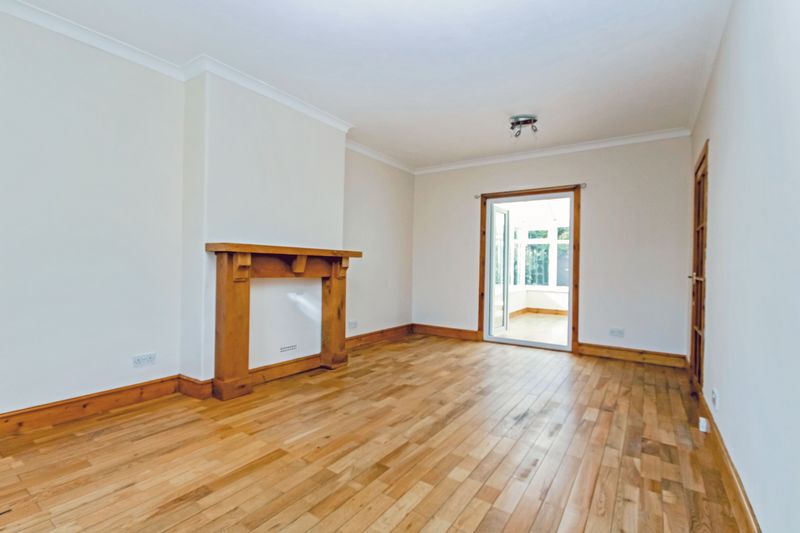 Free property report 2 Crichton Drive, Pathhead, EH37 5QL Chimnie