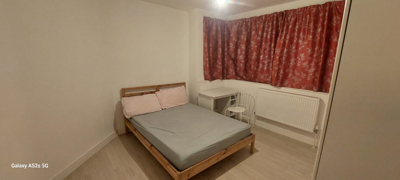 Garratt Road, Edgware photo 5