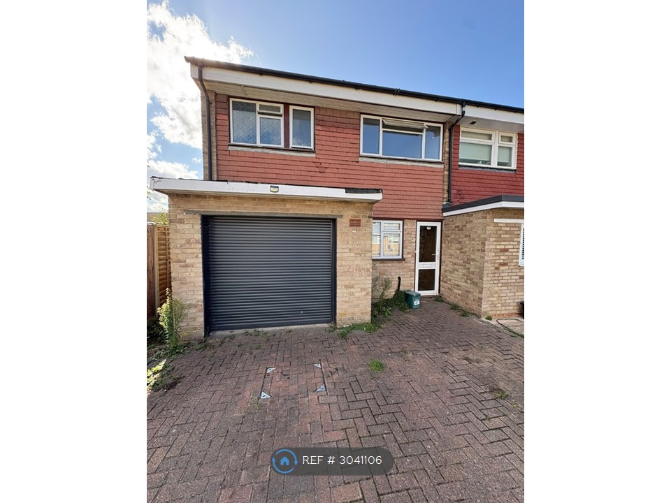 Chantry Lane, London Colney, St. Albans photo 2