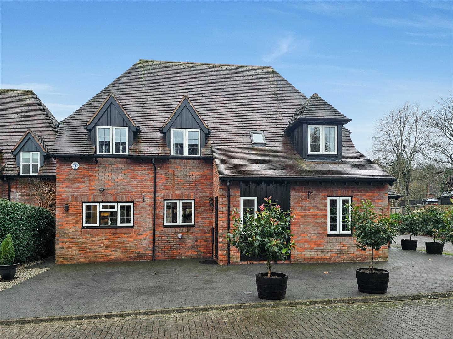 5, Butterfield Close, Milton Keynes photo 4