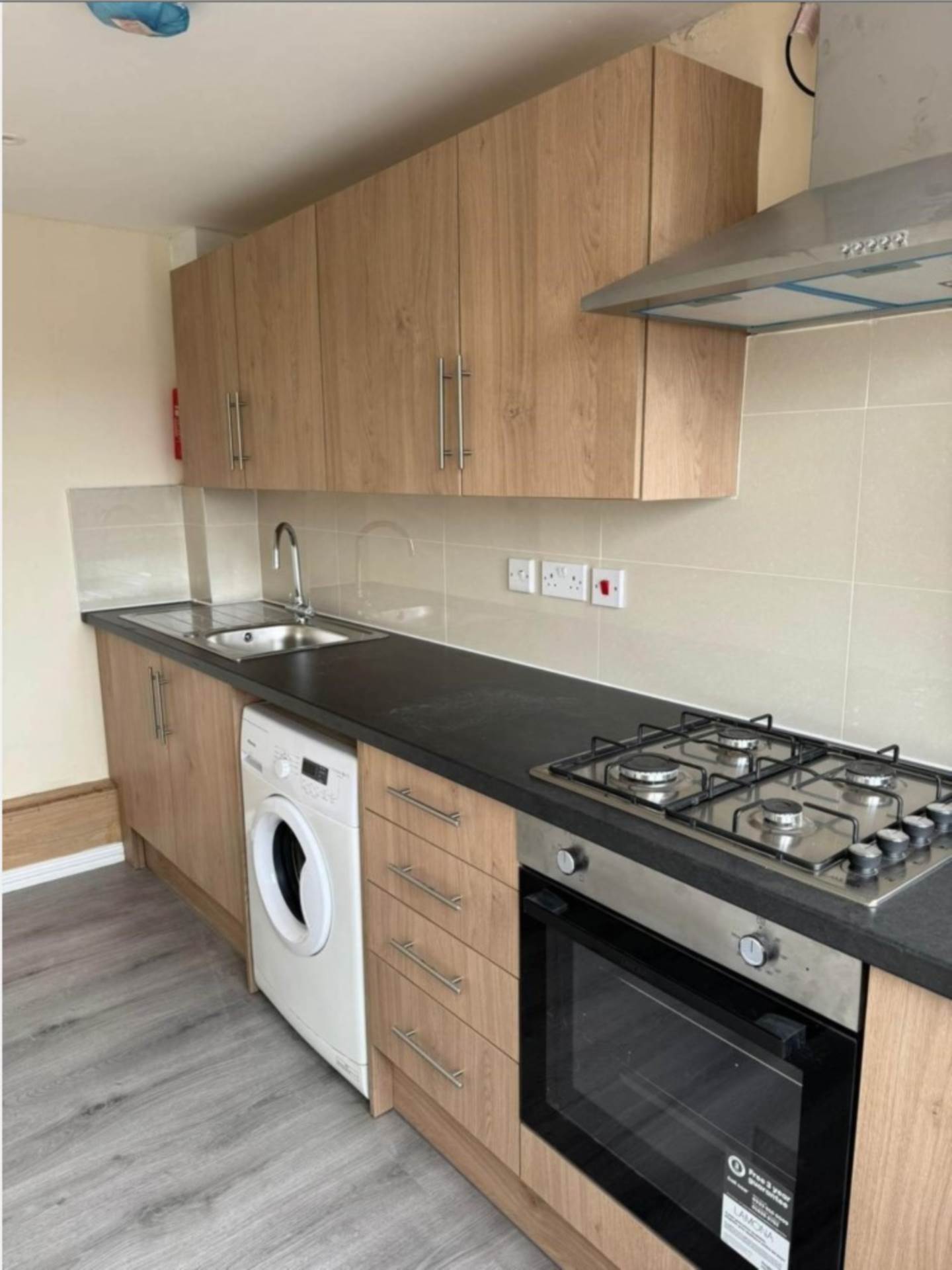 Flat 8, Goodmayes Road, Ilford photo 4