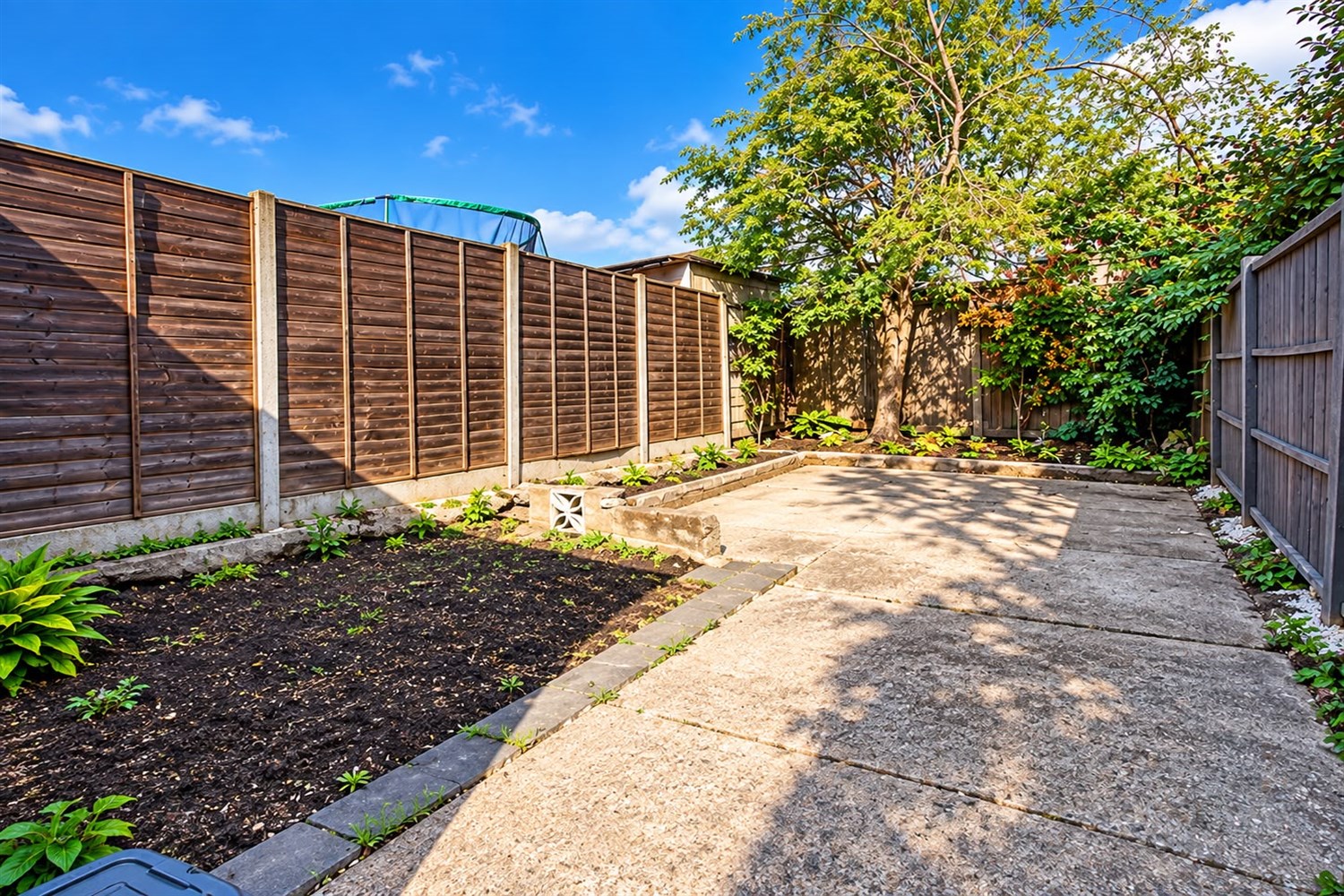 24, Brickfield Lane, Harlington, Hayes photo 4