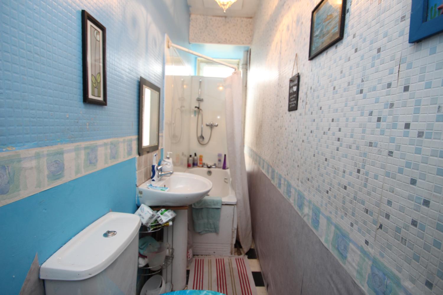 1 Bedrooms Flat for sale in Niddrie Road, Glasgow, Lanarkshire G42