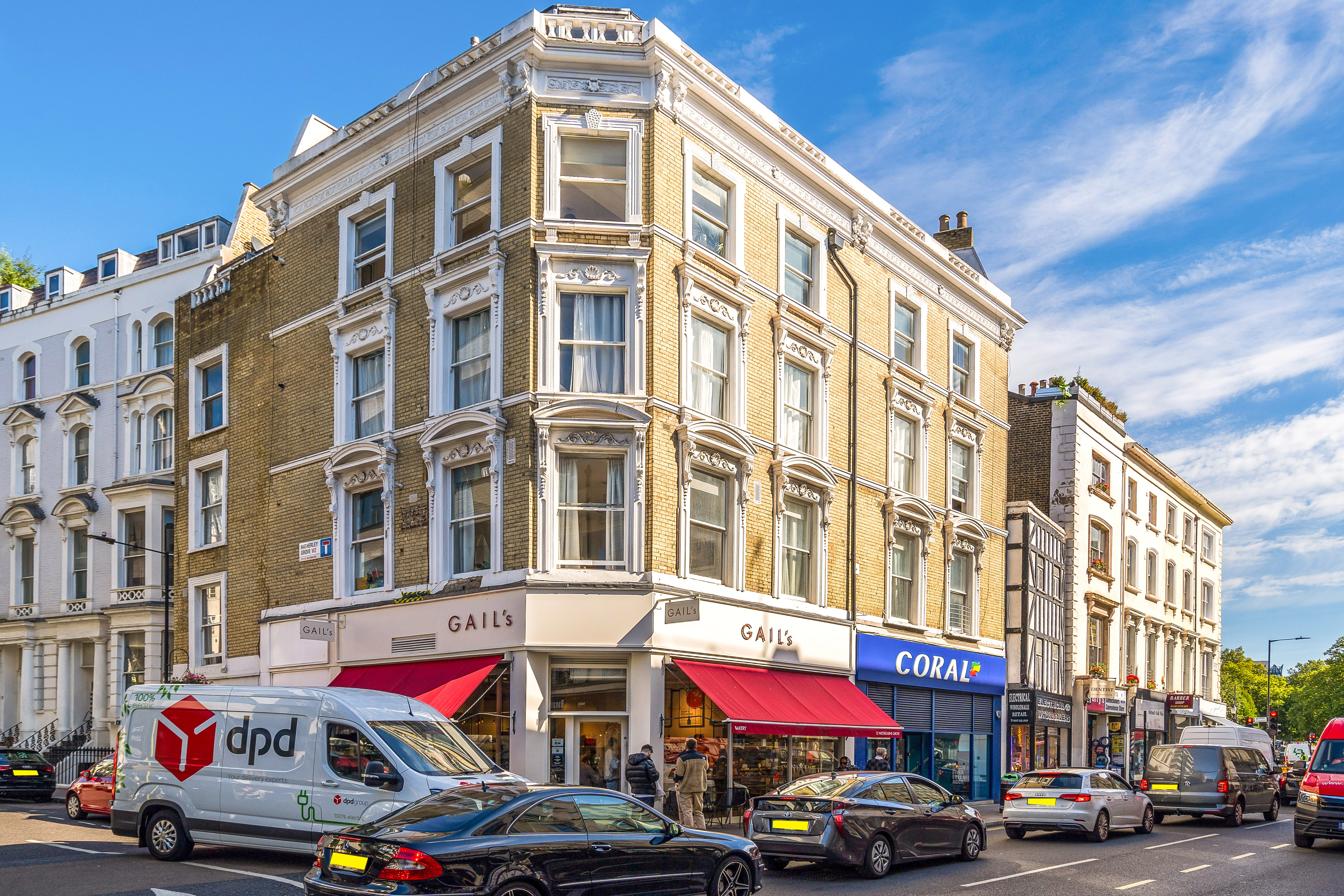 3 bedroom flat for sale 0