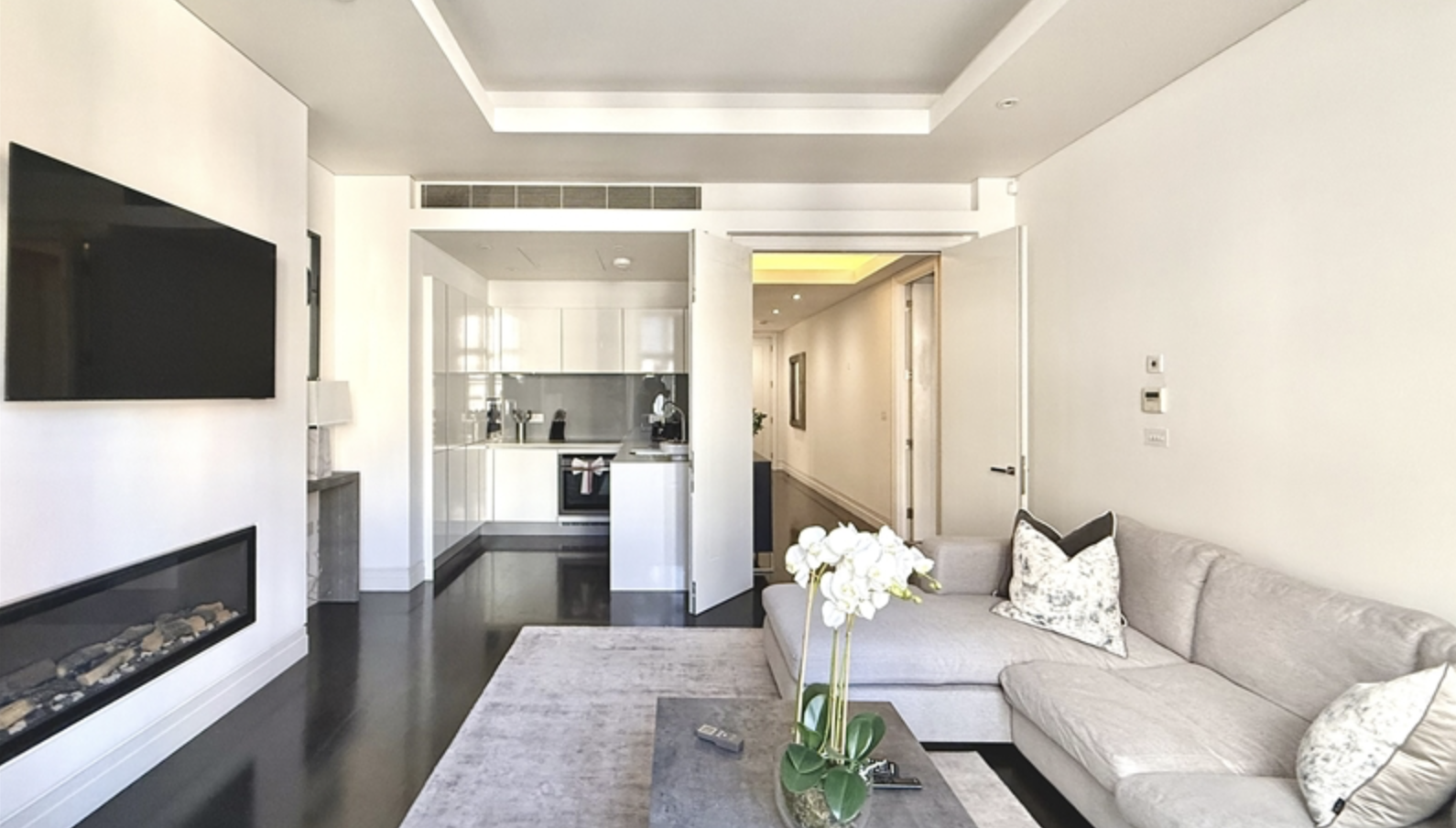 Unit 203, 62, Green Street, Mayfair photo 2