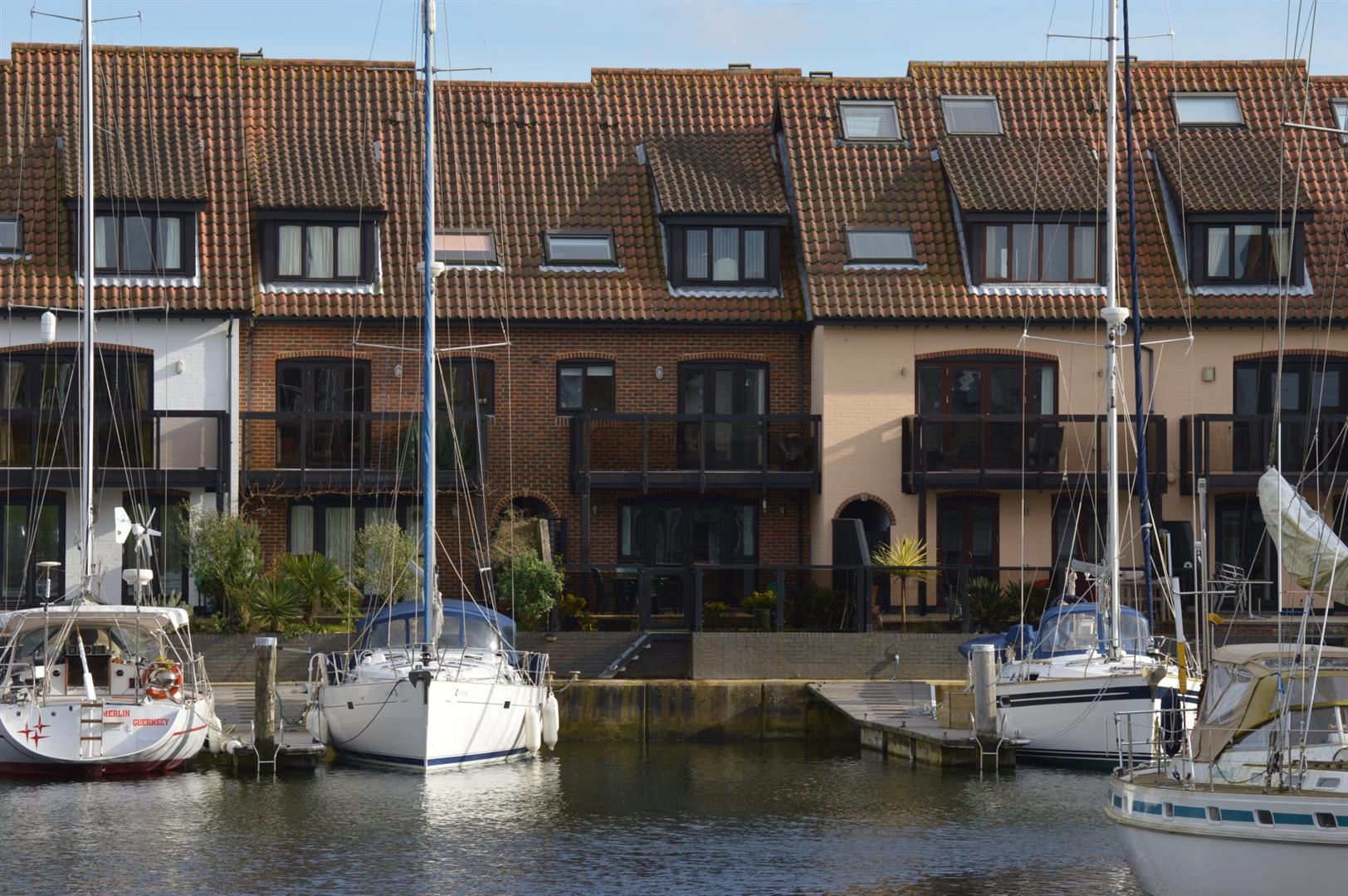 Free property report 37 Astra Court, Hythe Marina Village, Hythe, SO45