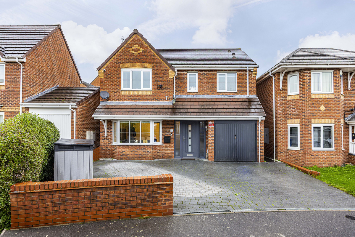 4-bed house on 8, Atlas Way, Spondon, £400,000