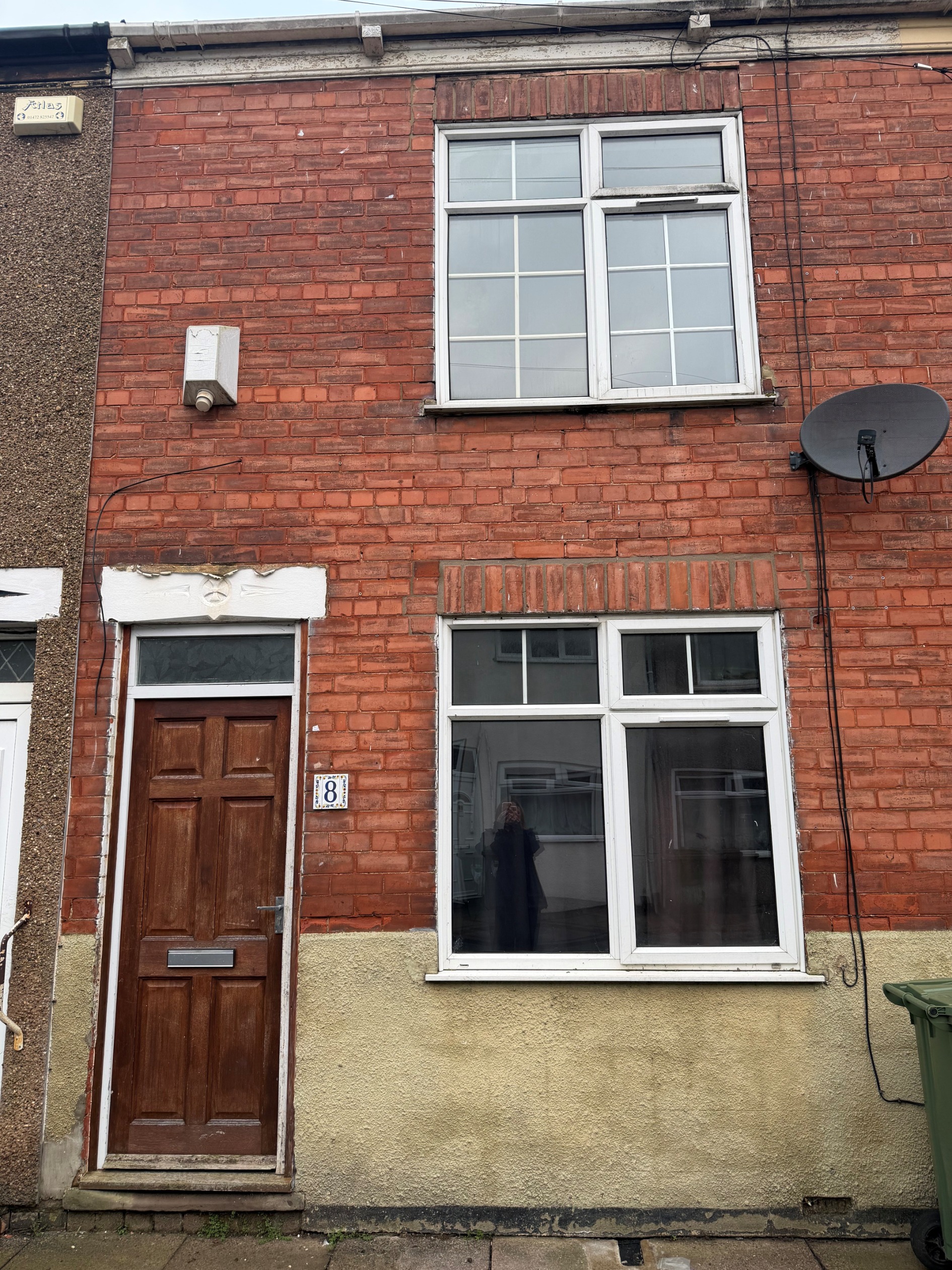 8, Richard Street, Grimsby photo 2
