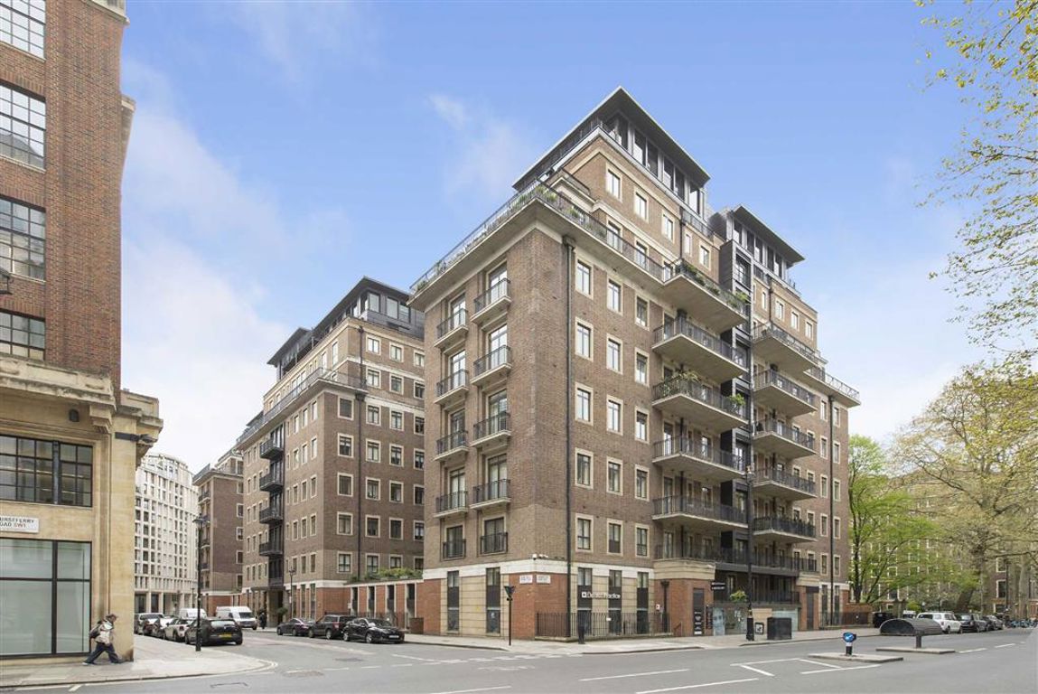 3 bedroom flat for sale 0