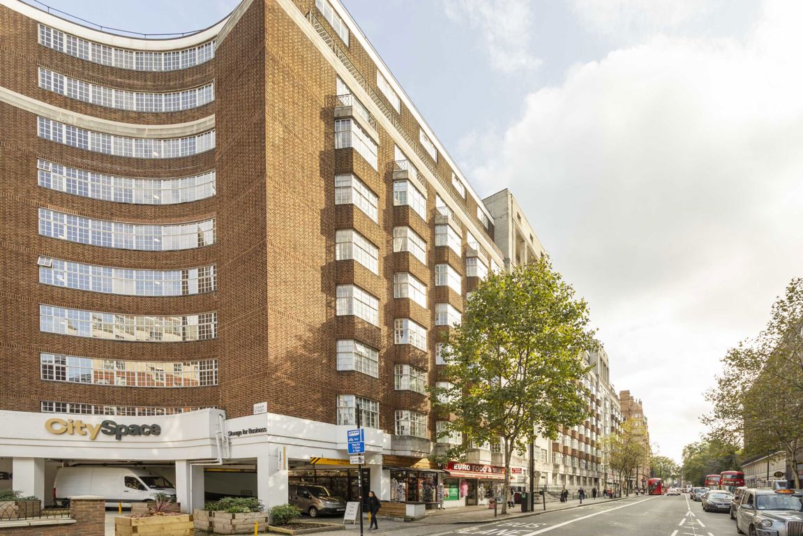 Flat 350, Russell Court, Woburn Place, London photo 2