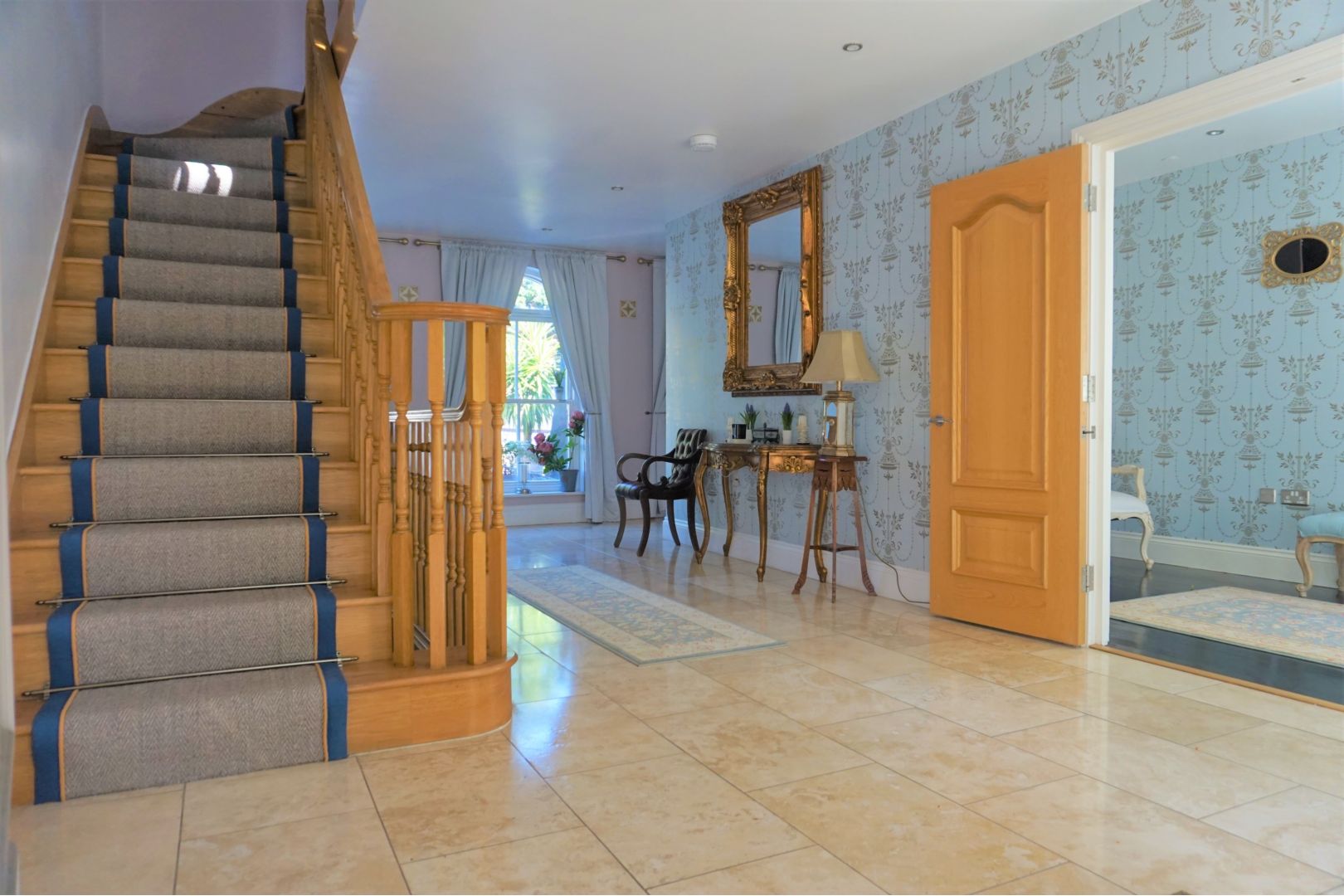 Photos of Susan Wood, Chislehurst BR7 44235557 PrimeLocation