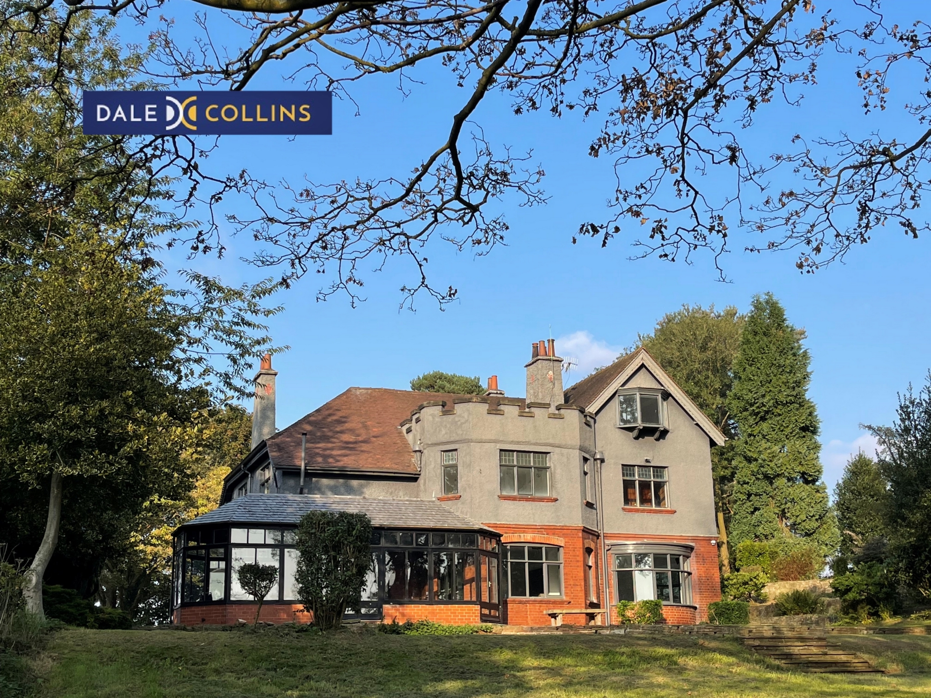 9 bedroom detached house for sale 0