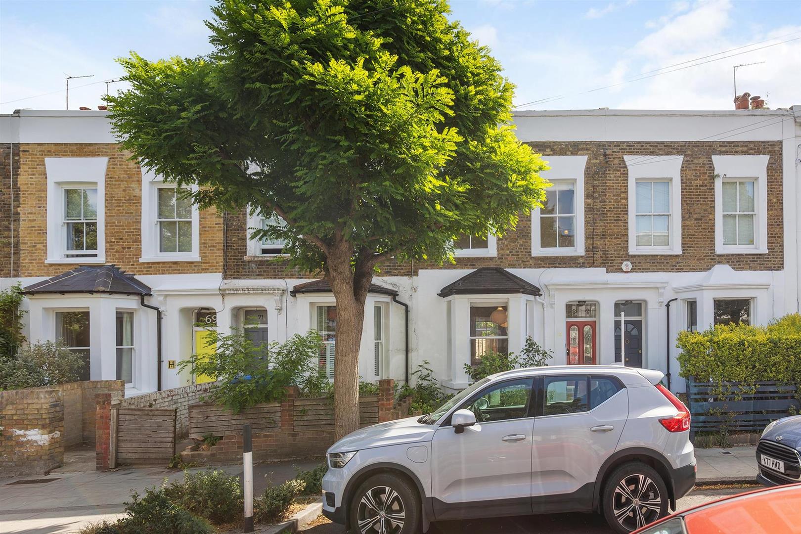 3 bedroom terraced house for sale 0