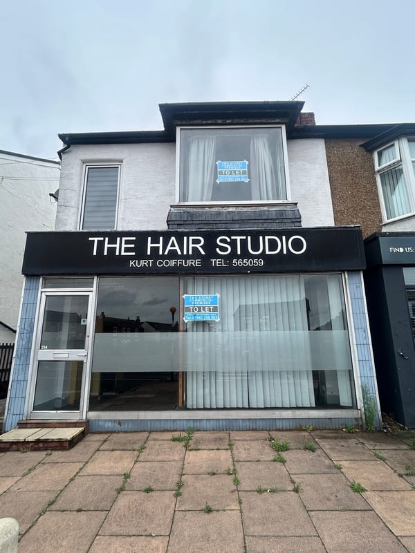 214 Liverpool Road, Birkdale, Southport photo 2